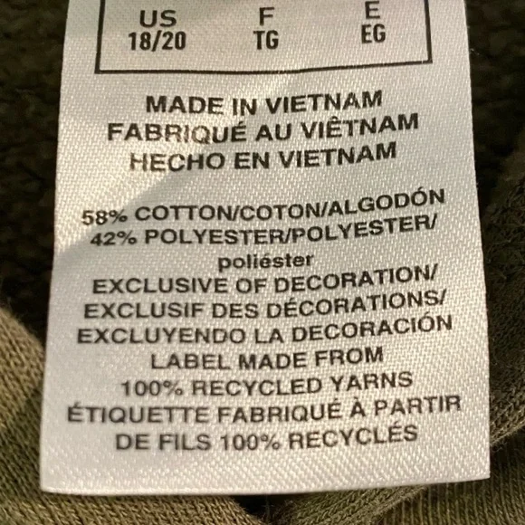 Adidas Hoodie - Size 18/20 XL - Picture 7 of 7